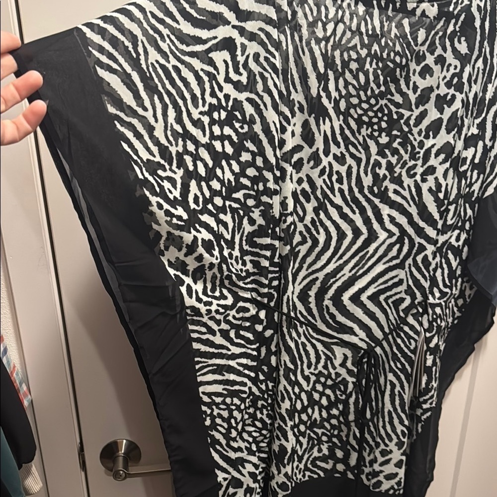 🆕 Contours by Coco Reef Shapemaker Zebra Print Swim Cover. L/XL. NWT!💥💥 - Picture 4 of 8